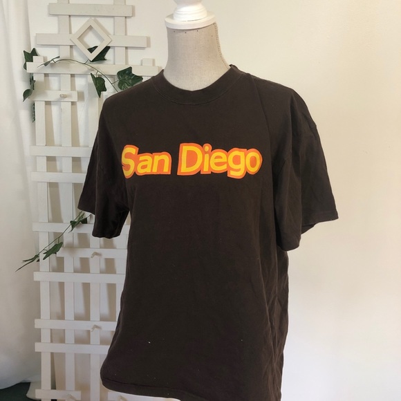 DBA T-shirt San Diego Vintage Orange and Yellow and Brown Beach tee Size XL - Picture 3 of 3